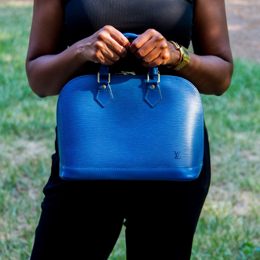 LOUIS VUITTON TOLEDO BLUE EPI ALMA PM HANDBAG AR1927 - Picture 4 of 7